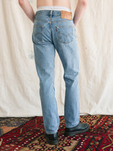 Load image into Gallery viewer, 1990s Levi&#39;s 501s 30x30
