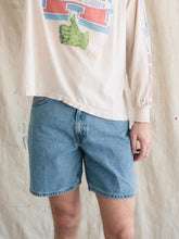Load image into Gallery viewer, 1990s Levi&#39;s Denim Shorts Size 29&quot;
