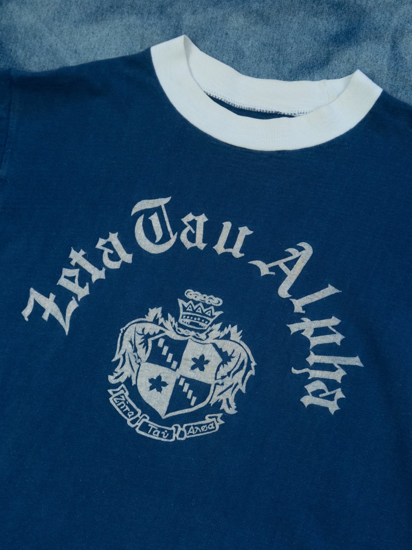 1970s Zeta Tau Alpha Flock Fraternity Ringer T-Shirt Size M